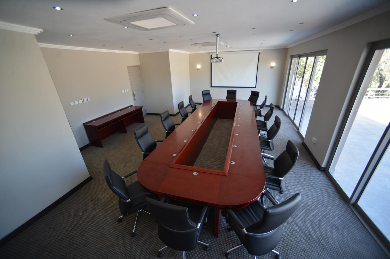 Regent Hotel City Gaborone Bagian luar foto
