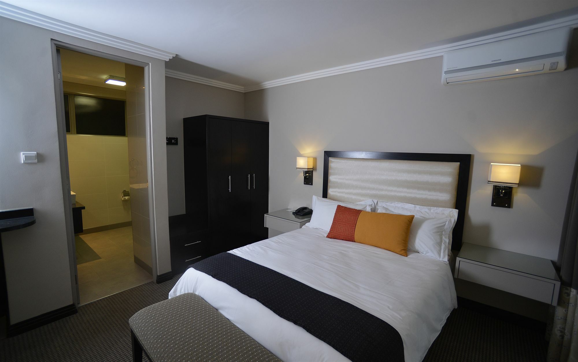 Regent Hotel City Gaborone Bagian luar foto